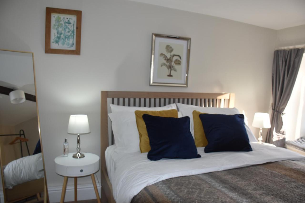 Peep-o-day-stylish 4bedroom With Dale View *