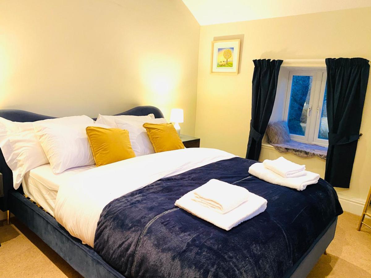 Peep-o-day-stylish 4bedroom With Dale View Feetham